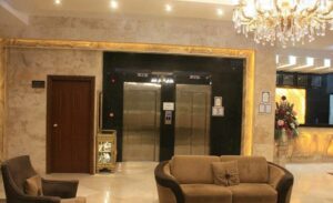 lobby 300x183 - هتل 3ستاره ایساتیس
